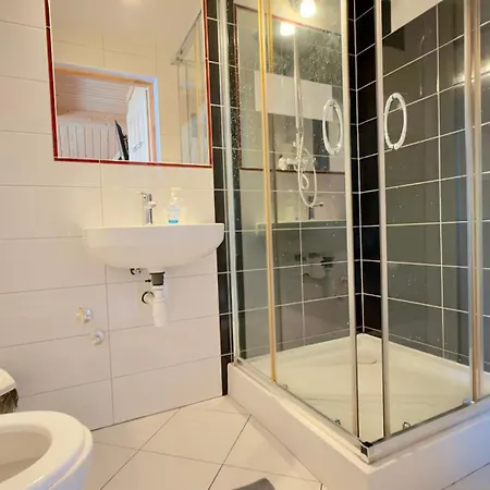 Gosciniec Nad Sucha Woda Z Sauna W Ogrodzie Ciche Małe