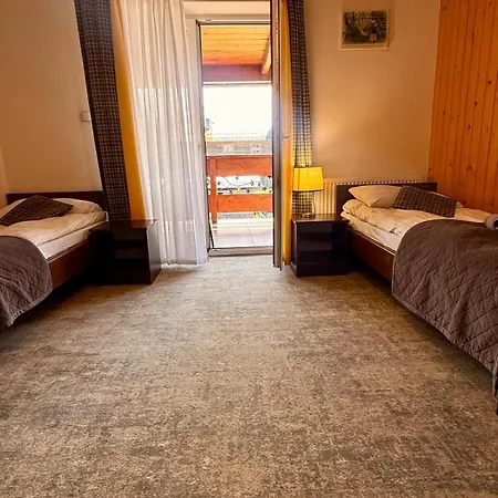 Gosciniec Nad Sucha Woda Z Sauna W Ogrodzie Accommodatie bij particulieren Ciche Małe